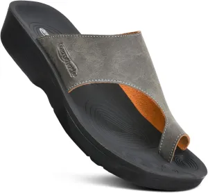 AEROTHOTIC Comfy Arch Support flip flops for women Split Toe Stylish Cushioned Strap with non-slip footbed Walking Dressy Sandals Indoor and Outdoor