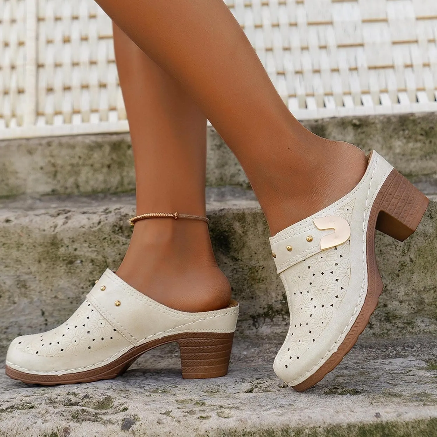 Chunky Heels Sandals for Women 2025 Closed Toe Wide Width Hollow Out Slip On Block Mules Recovery Slippers Ladies Comfortable Cushion Footbed Orthopedic Arch Support Shoes for Daily Wear