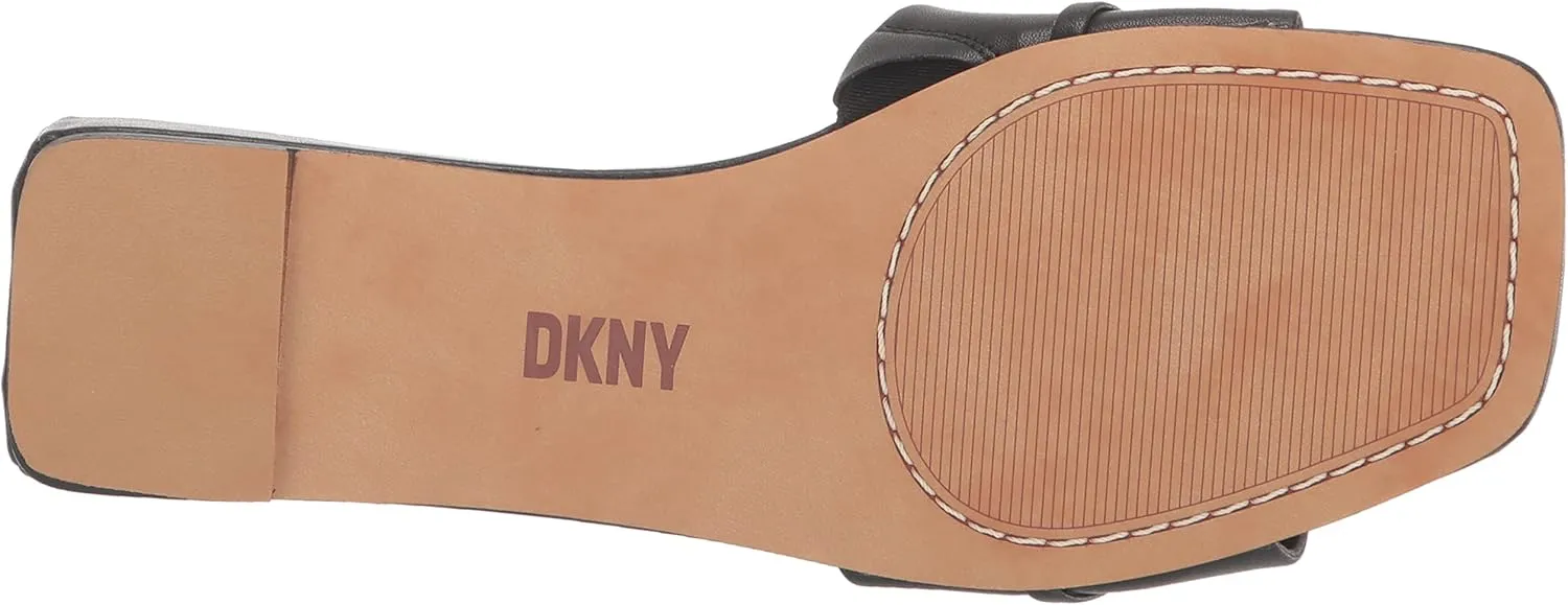 DKNY Women's Comfortable Chic Shoe Alaina Flat Sandal