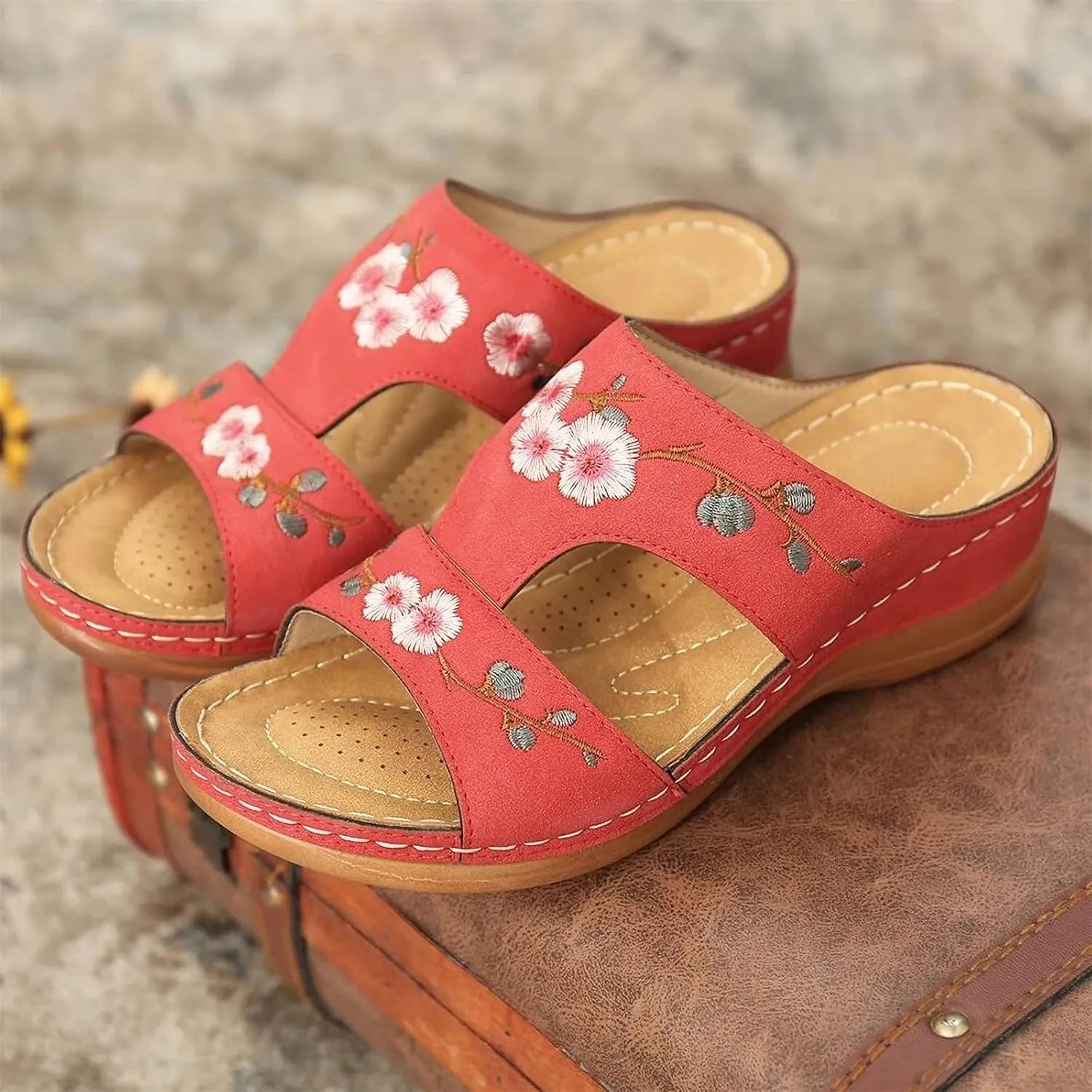 DOIX Summer Wedge Sandals Platform Mules Omens Leather Flowers Embroidered Slippers Casual Open Toe Loafers Moccasins Outdoor Anti-Slip Slides Beach Walking Shoes,Red,US5/EU36