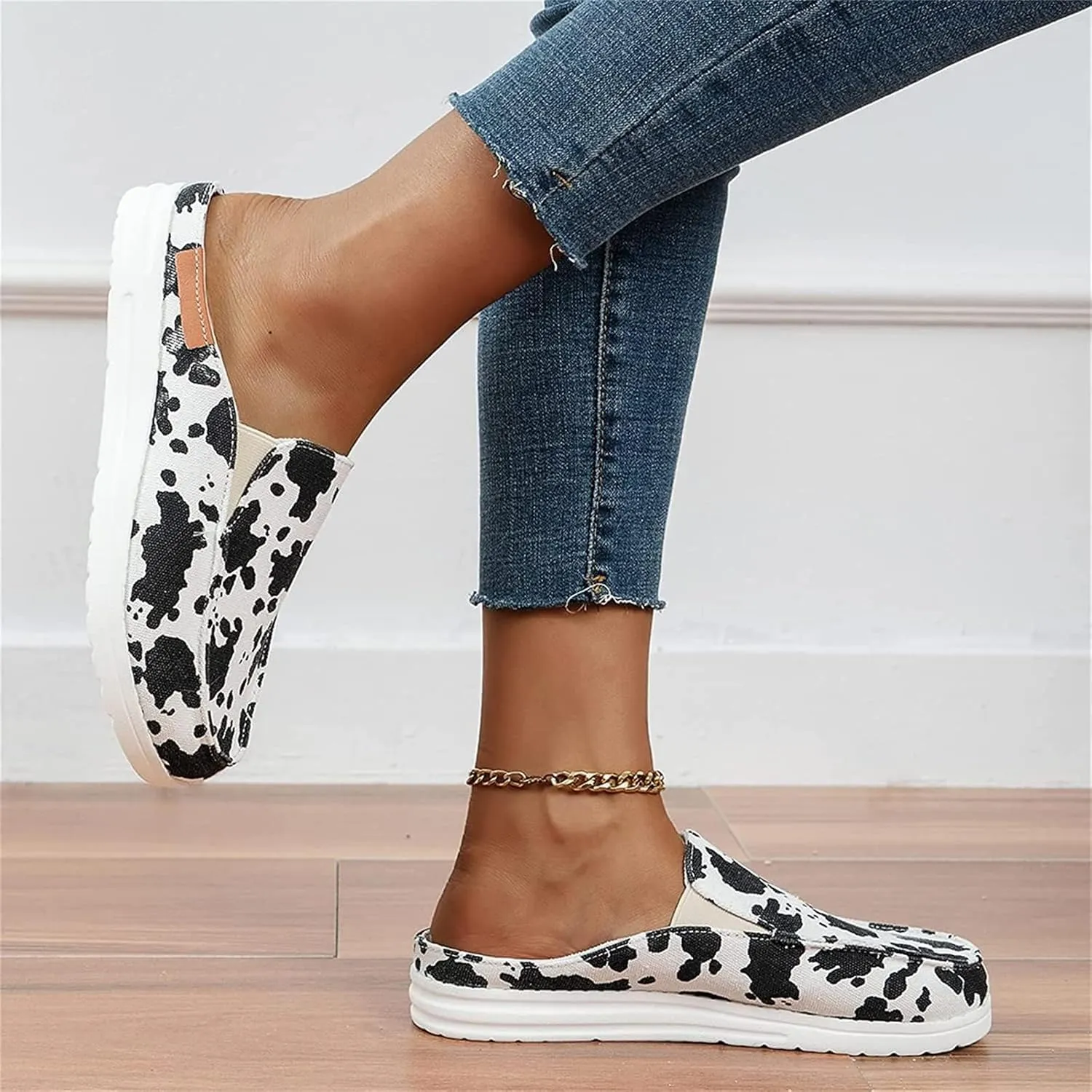 DOIX Women's Garden Clogs Sandals Casual Flats Canvas Slippers Slip on Mules Sneakers Loafer Shoes Summer Indoor Outdoor Anti-Slip Walking Shoes Memory Foam Padded,Cow Print,US11/EU42