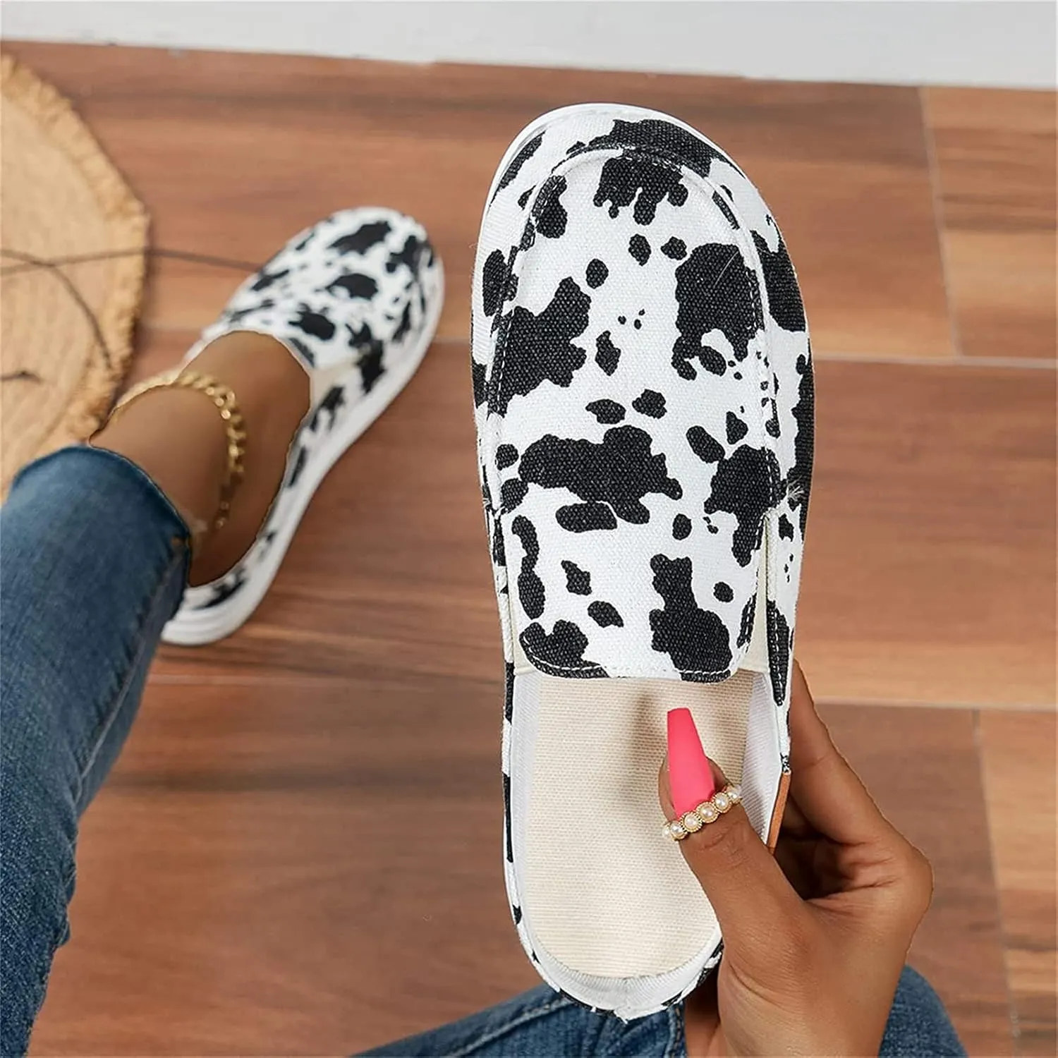 DOIX Women's Garden Clogs Sandals Casual Flats Canvas Slippers Slip on Mules Sneakers Loafer Shoes Summer Indoor Outdoor Anti-Slip Walking Shoes Memory Foam Padded,Cow Print,US11/EU42