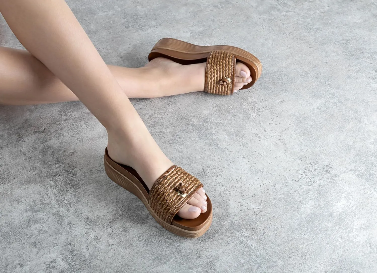 Donald Pliner Women's Farrah Slide Sandals, Women's Summer Sandals, 1,25" Slip-On Sandals for Women