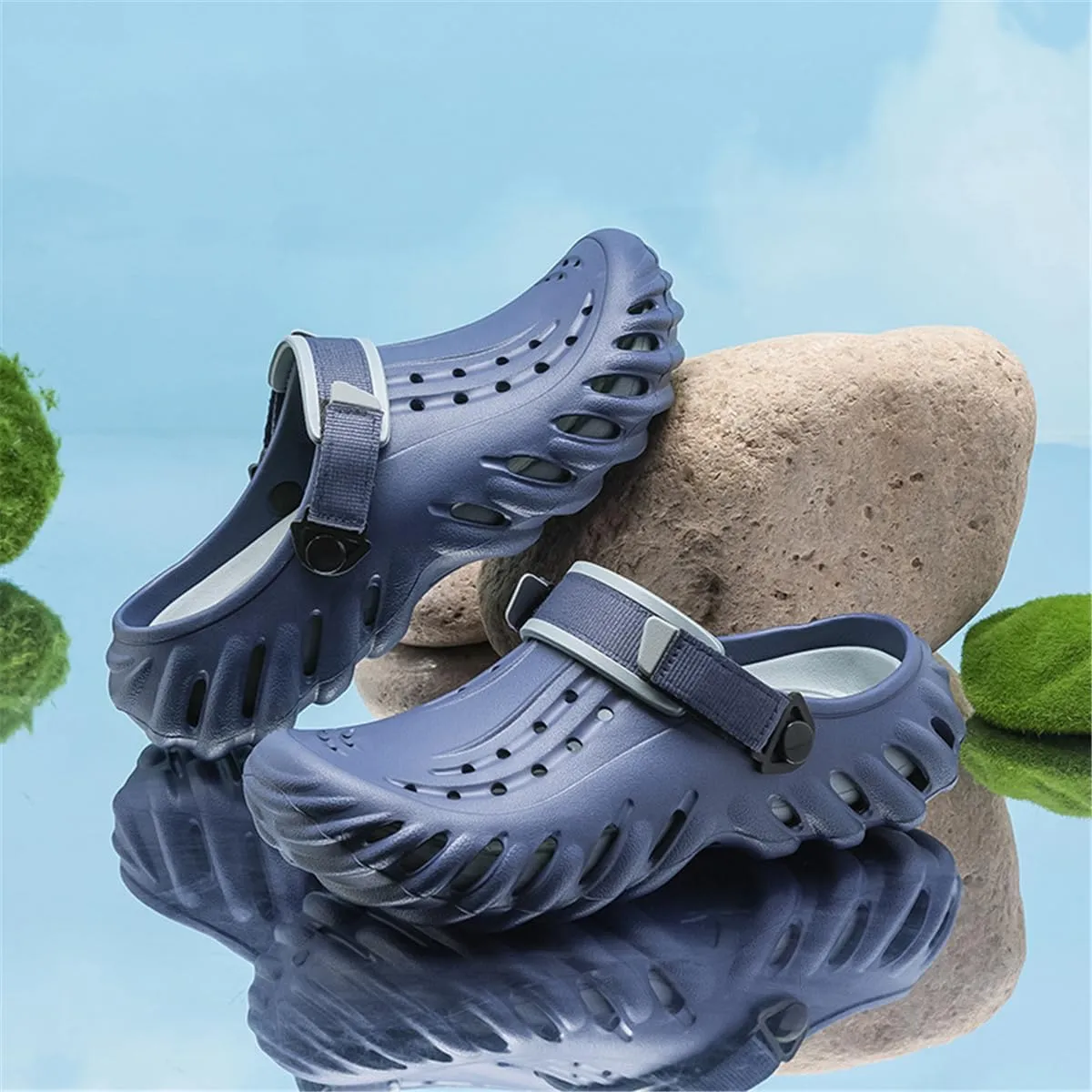 Fashion clogs for men non slip and comfortable foam runner cloud slides for indoor and outdoor pillows sandals for women trendy and classic summer beach shoes slippers