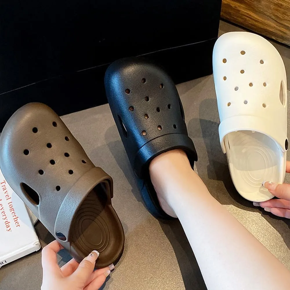 Garden Clogs for Women and Men, Lightweight Soft Beach Shoes, Slip On Mules Sandals Classic Slippers Outside Home Casual Wear Non-Slip Air Cushion Slip Resistant Slides