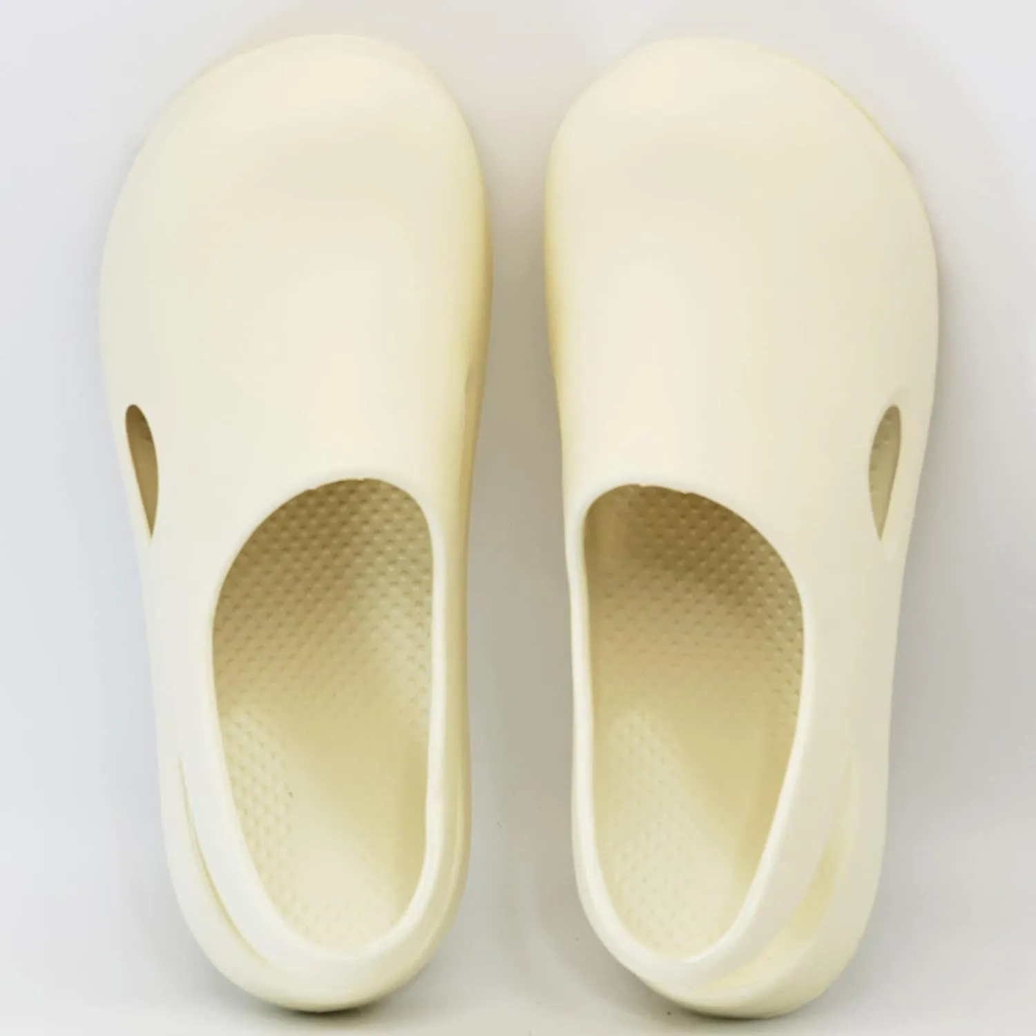 Garden Clogs for Women, Arch Support Work Shoes Comfort Non-slip Waterproof Mules Nurse Sandals, Fixed Heel Strap Outdoor Beach Slippers Girls Ladies Classic Closed Toe Slides