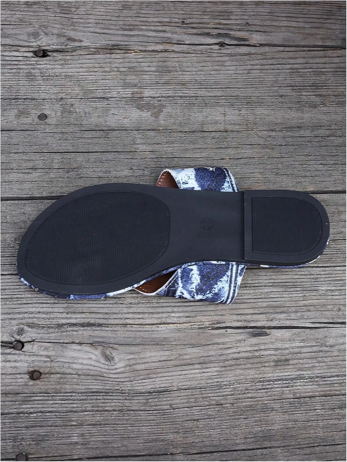GORGLITTER Women's Denim Jean Thong Flat Sandals Open Toe Cut Out Wide Width Vacation Slide Sandals