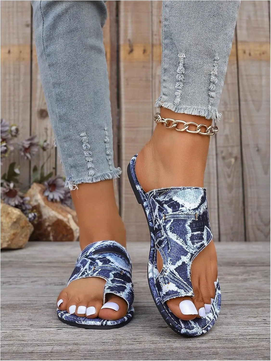 GORGLITTER Women's Denim Jean Thong Flat Sandals Open Toe Cut Out Wide Width Vacation Slide Sandals