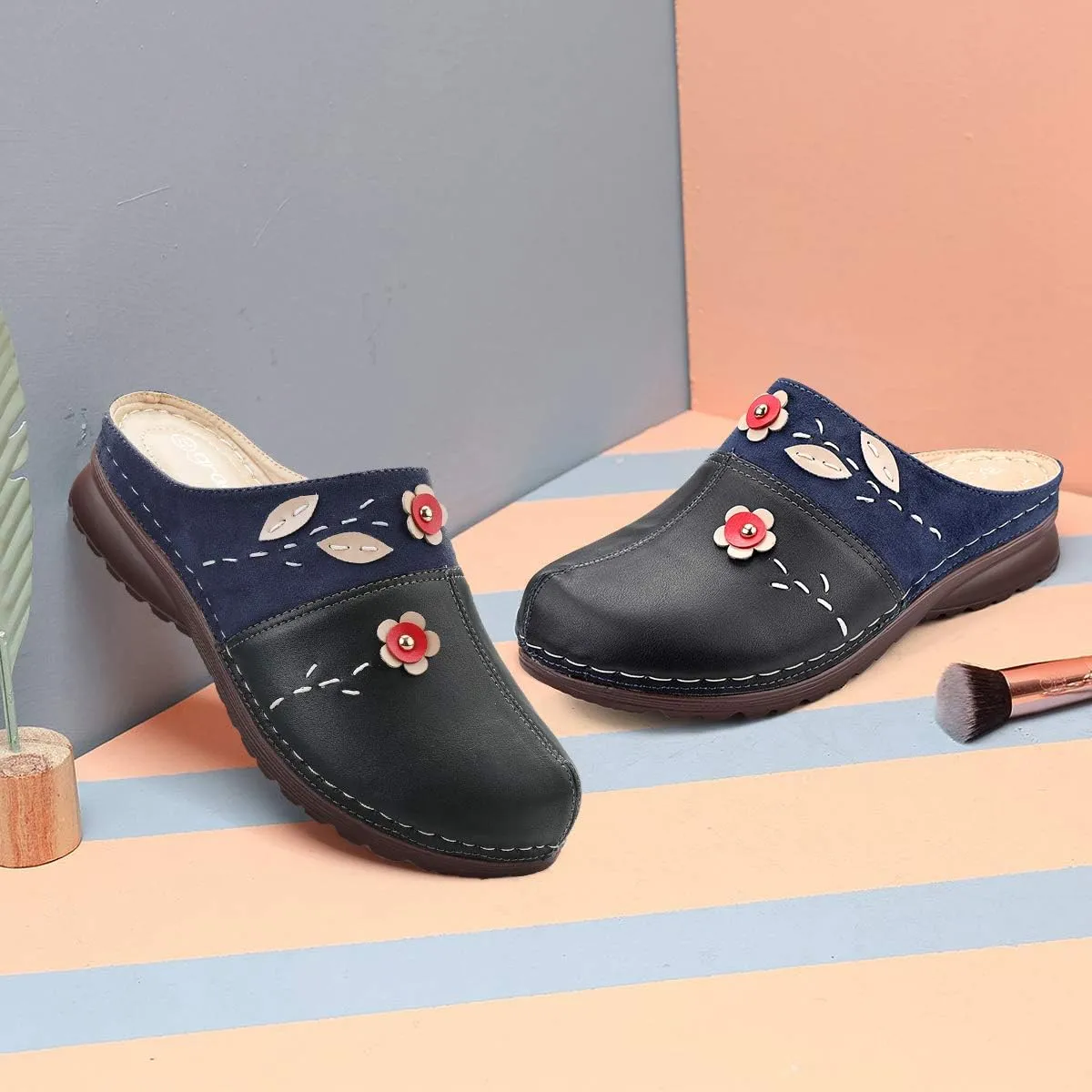 gracosy Clogs Shoes for Women, Summer Leather Slippers Comfort Work Clogs Slip on Loafers Wide Fit Mules Antil Slip Beach Shoes Flowers Wedge Sandals