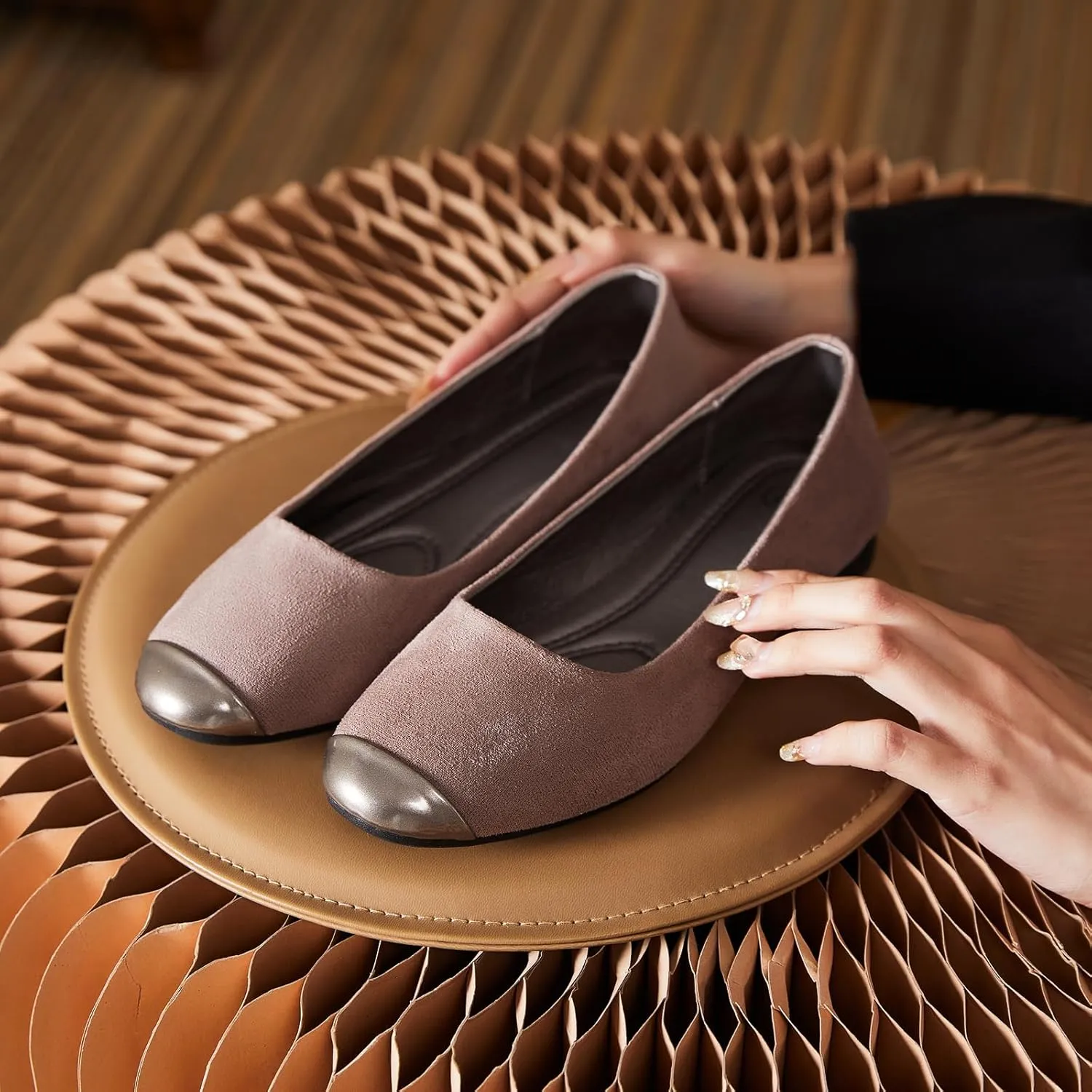 hash bubbie Women's Flats Shoes Ballet Flats Womens Round Toe Memory Foam Comfortable Dress Shoes Faux Suede Slip on Loafers for Women