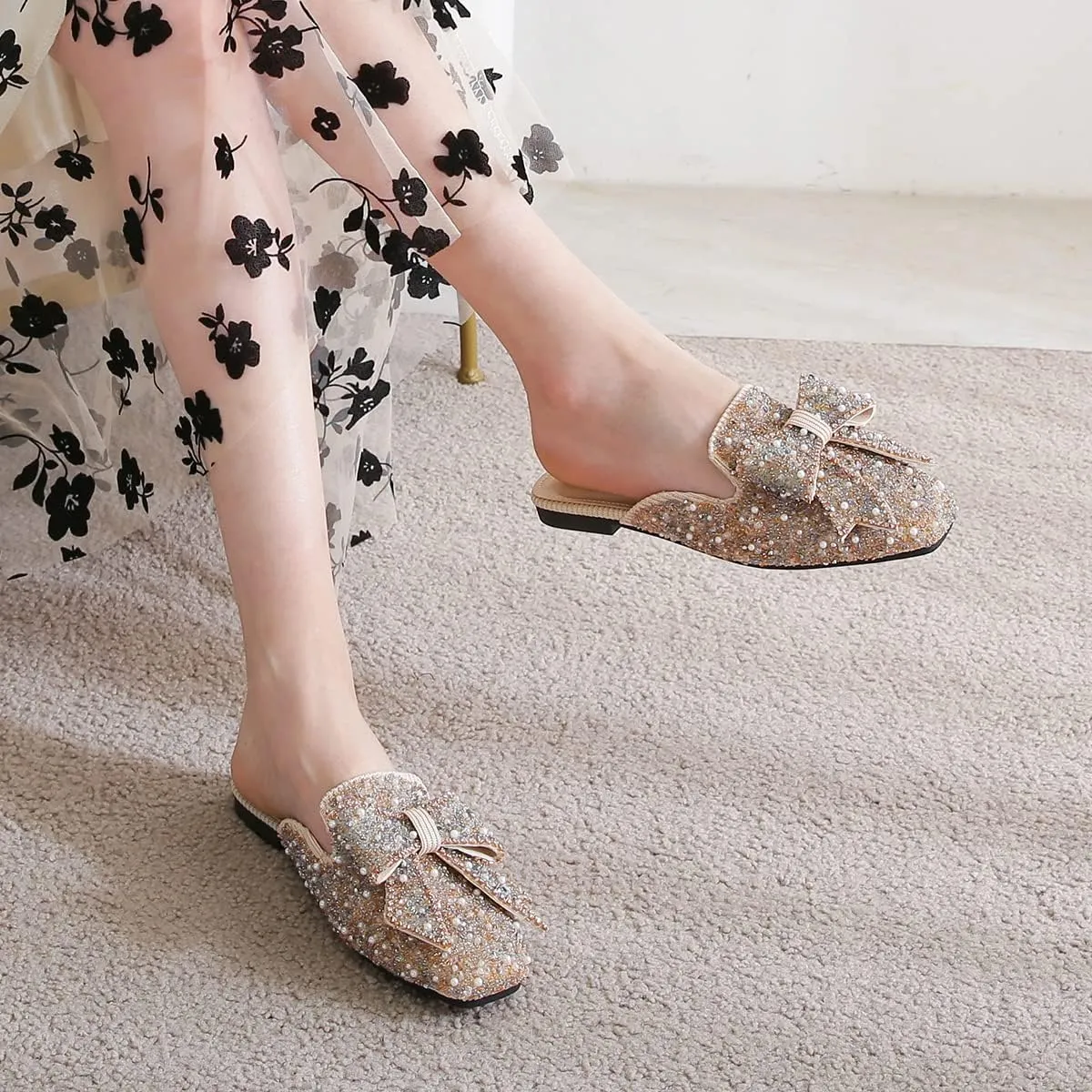 Hee grand Women Mules Bow-Knot Closed Square Toe Mules Fashion Rhinestones Flat Slippers Slip On Loafers Casual Flat Shoes