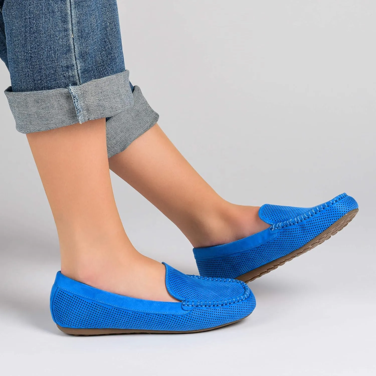 Journee Women's Comfort Halsey Loafer