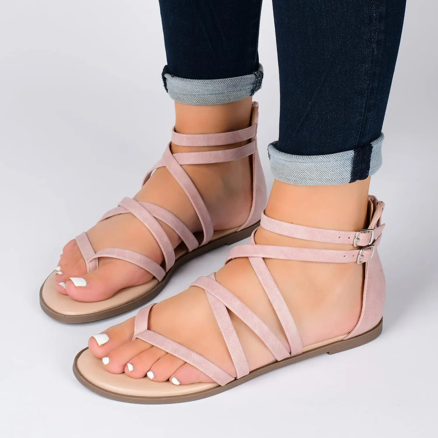 Journee Womens Zailie Tru Comfort Foam Flat Sandals