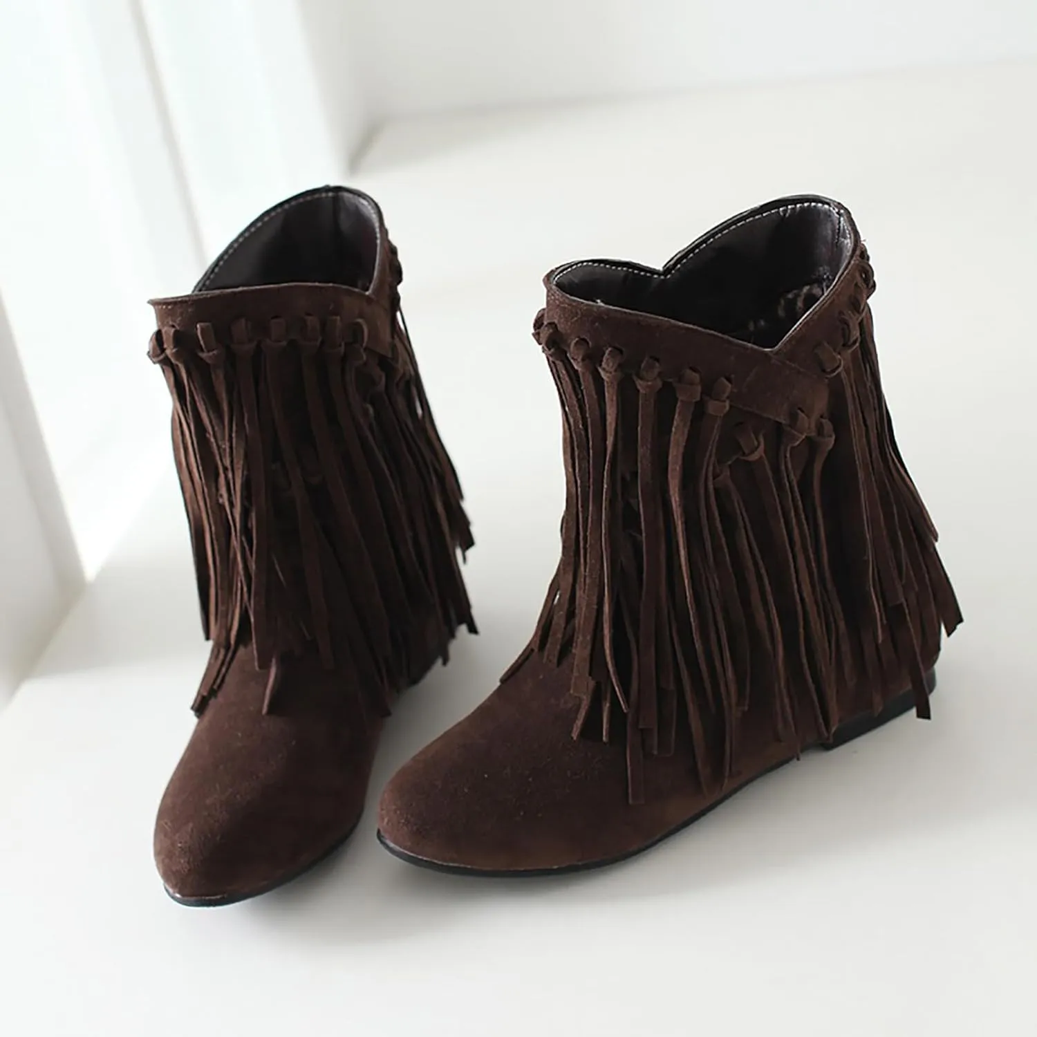KiutSymo Womens Ankle Fringe Boots Round Toe Wide Calf Flat Tassel Boots Casual Hidden Wedge Heels Ankle Boots for Winter