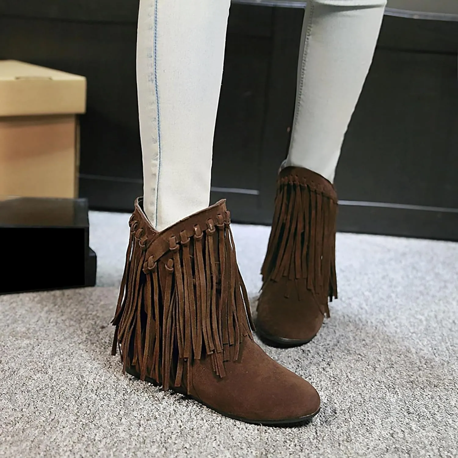 KiutSymo Womens Ankle Fringe Boots Round Toe Wide Calf Flat Tassel Boots Casual Hidden Wedge Heels Ankle Boots for Winter