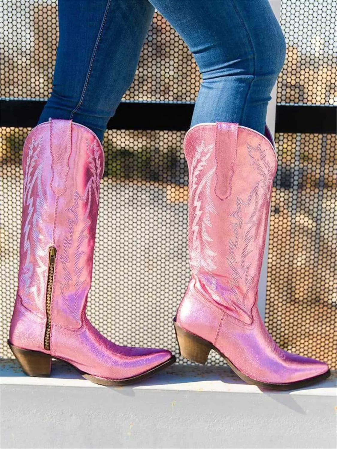 Lausiuoe Cowboy Boots For Women Wide Calf Wide Foot Knee High Western Cowgirl Style Embroidered Chunky Heel Fashion Boot