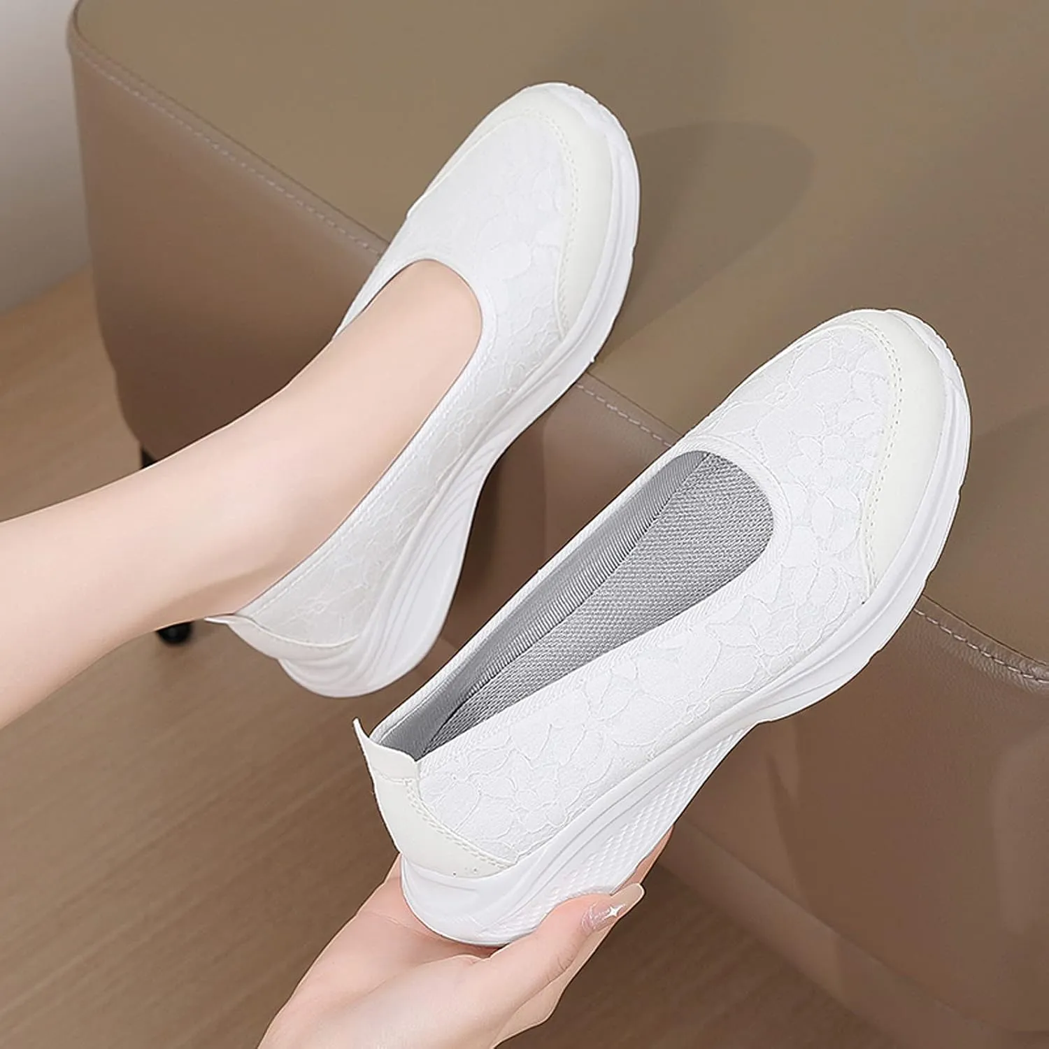 Leisure Women's Slip On Travel Soft Sole Comfortable Shoes Outdoor Mesh Runing Fashion Sports Toe Shoes for Women (White, 9)
