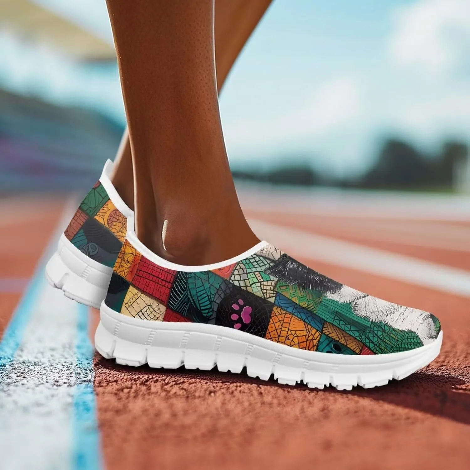 Lightweight Sneakers for Women Slip On Casual Shoes Comfortable Low Cut Loafers Non Slip Breathable Walking Running Shoes Outdoor Sport Sneakers US 5.5-11.5