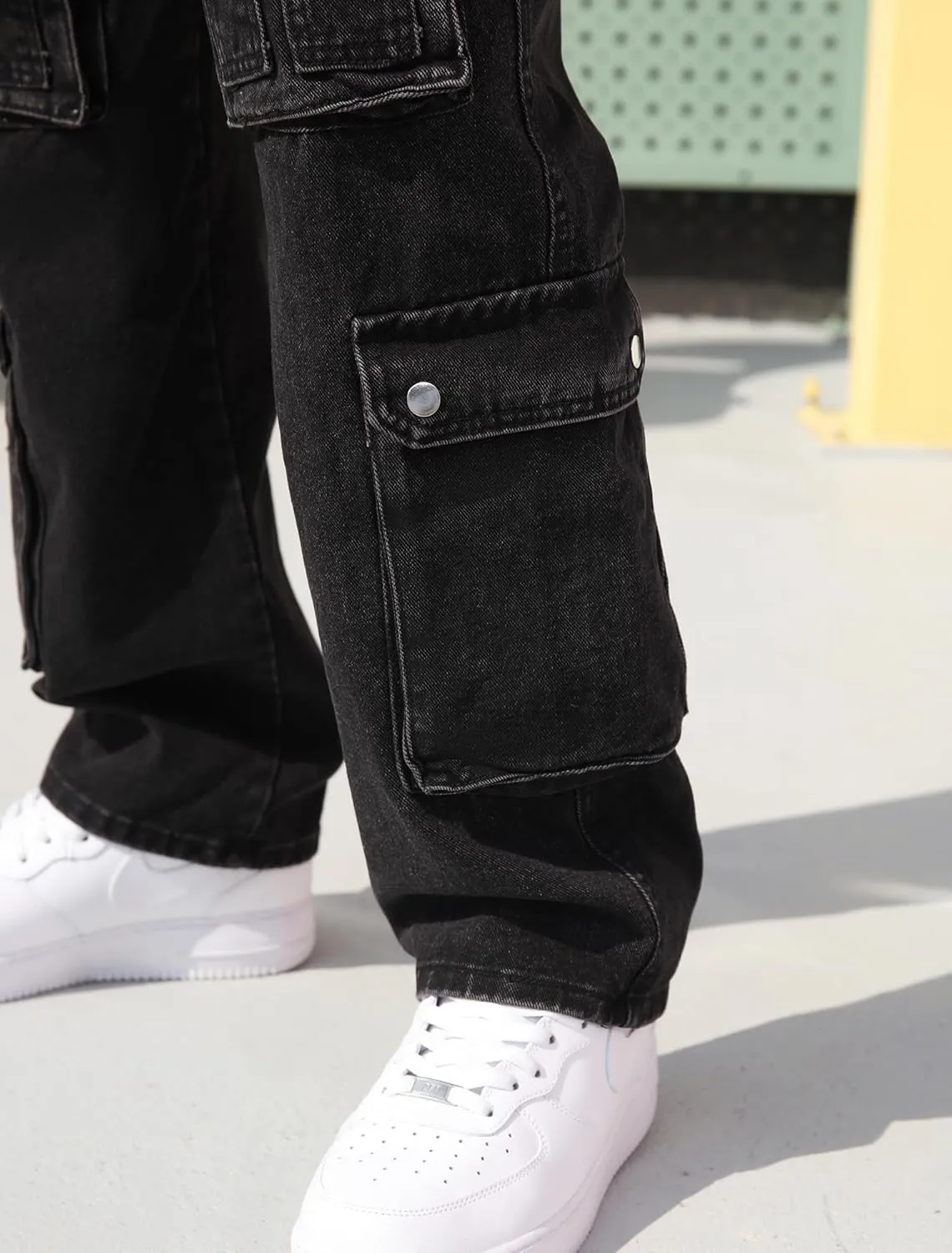 Men's Baggy Cargo Jeans Wide Leg Hip Hop Jeans Loose Fit Multiple Pockets Denim Pants Streetwear