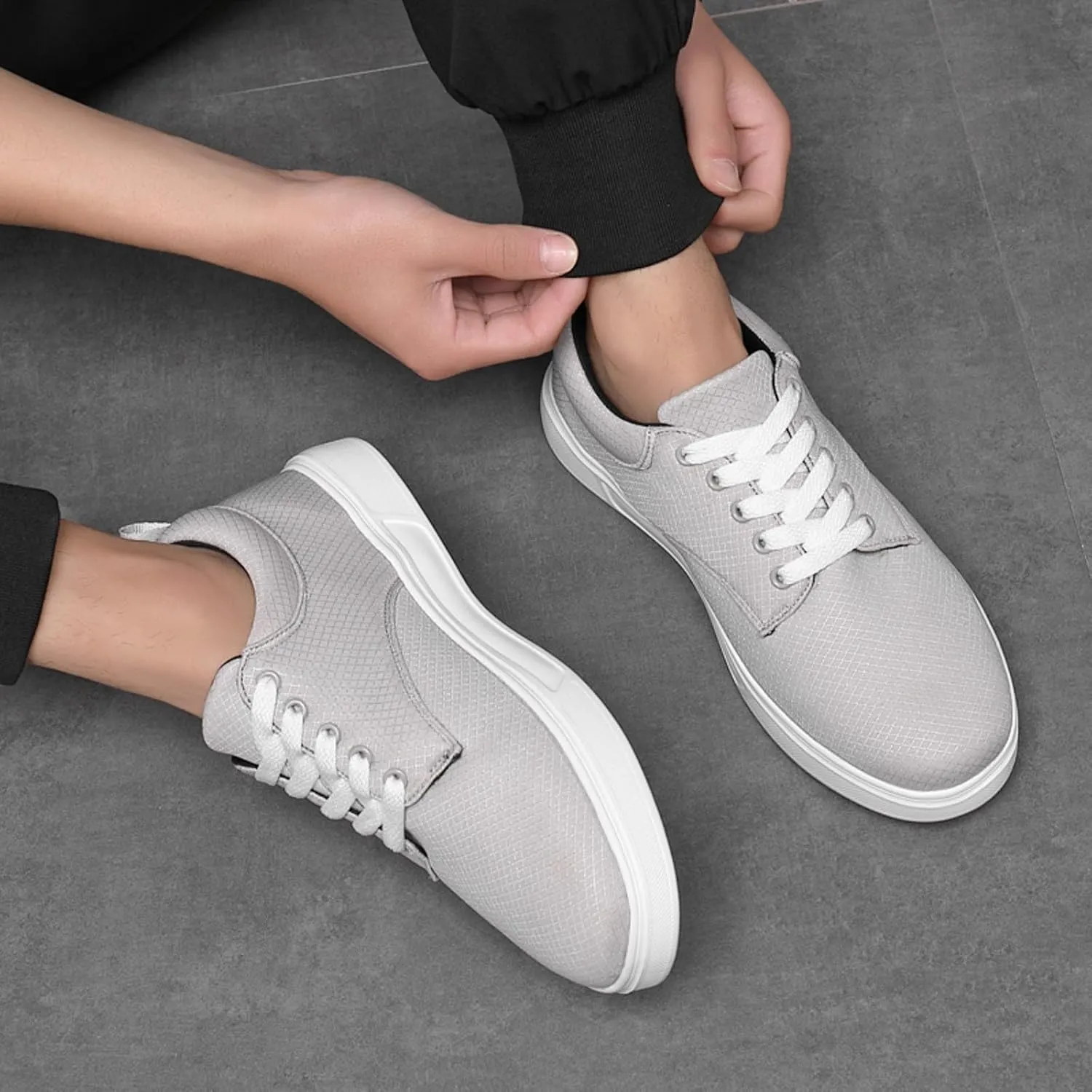 Men's Canvas Low Top Shoes Classic Men's Canvas Sneakers Comfortable Walking Casual Lace up Tennis Shoes
