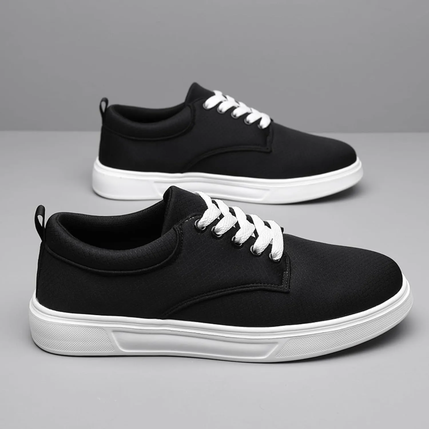 Men's Canvas Low Top Shoes Classic Men's Canvas Sneakers Comfortable Walking Casual Lace up Tennis Shoes