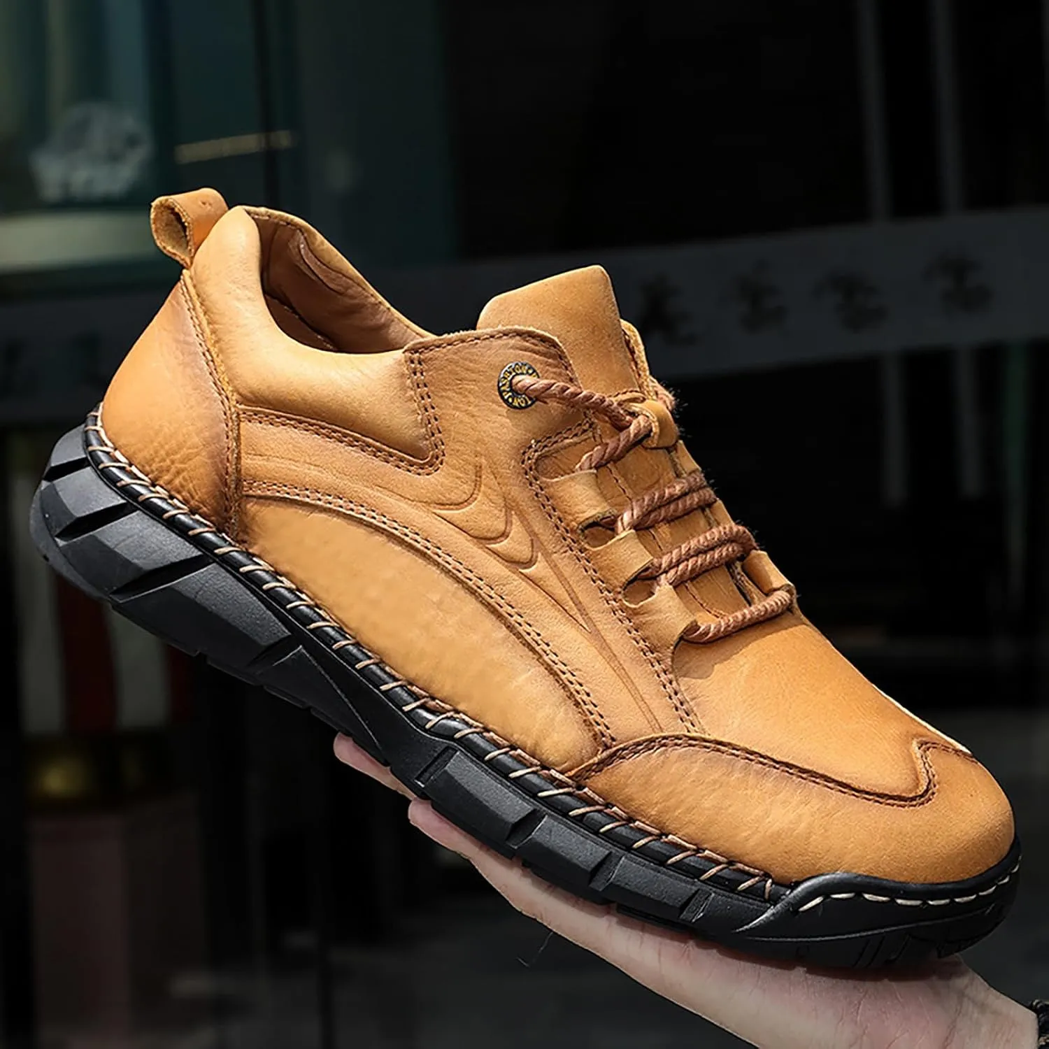 Men's Hand-Stitched Lace-up Leather Hiking Chukka Boot,Casual Outdoor Non-Slip Waterproof Sneakers Fashionable Walking Driving Shoes Comfortable for Work Office Dress Shoes