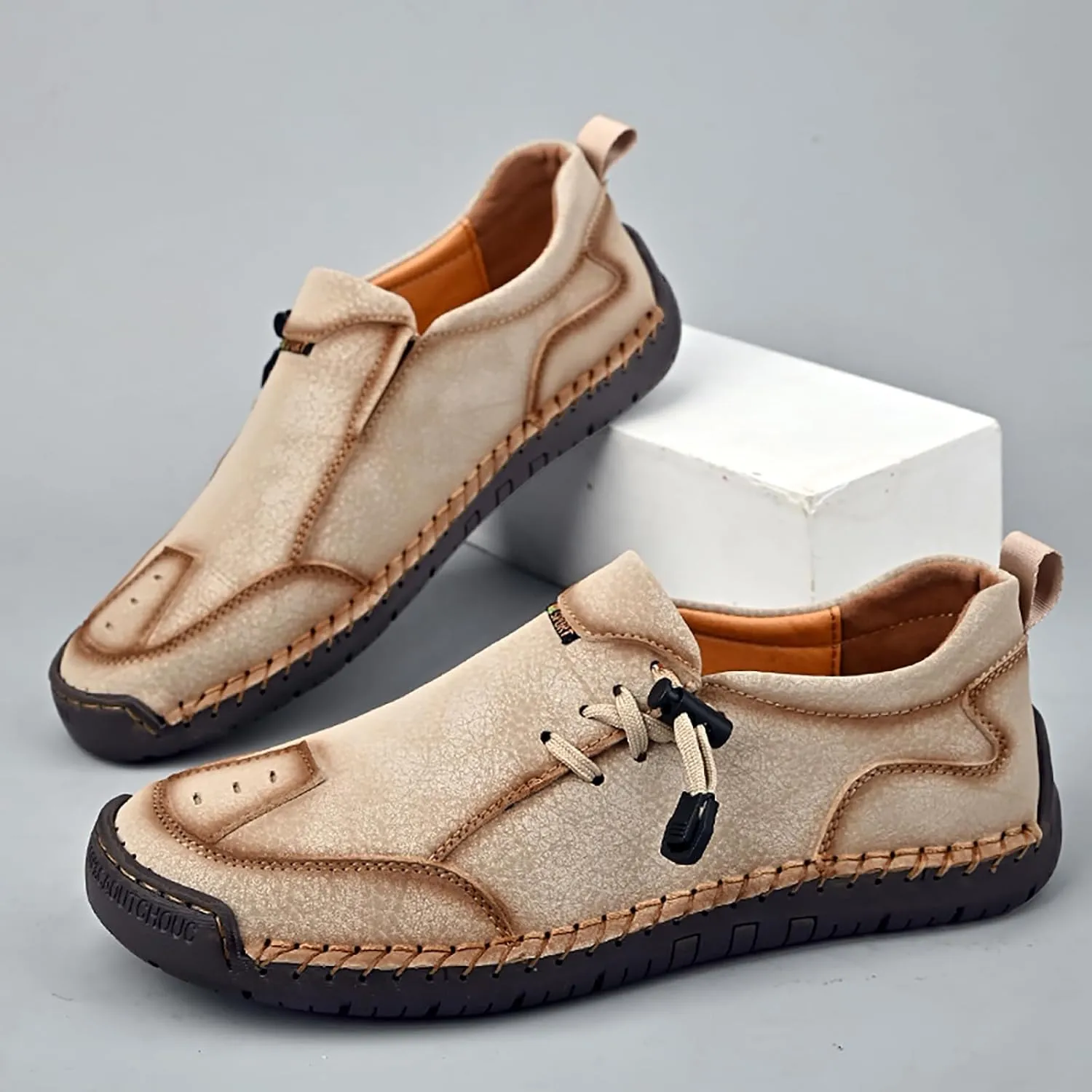 Men's Leather Hand Stitching Lace-Up Loafers Lightweight Breathable Round Toe Slip-On Flat Chukka Oxfords Driving Walking Shoes