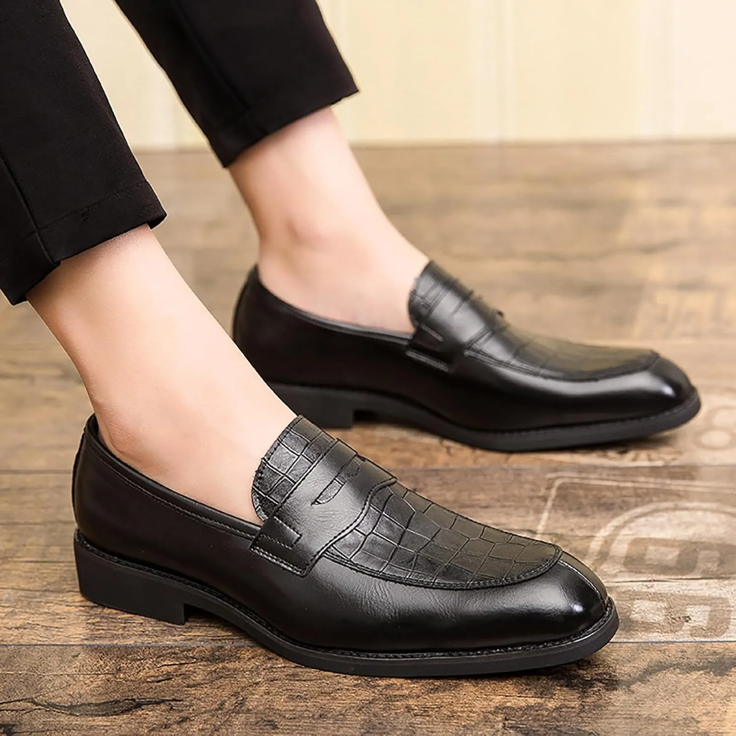 Men's Leather Printed Slip-On Dress Oxford Shoes Comfortable Round Toe Formal Business Loafers Moccasins Shoes for Men