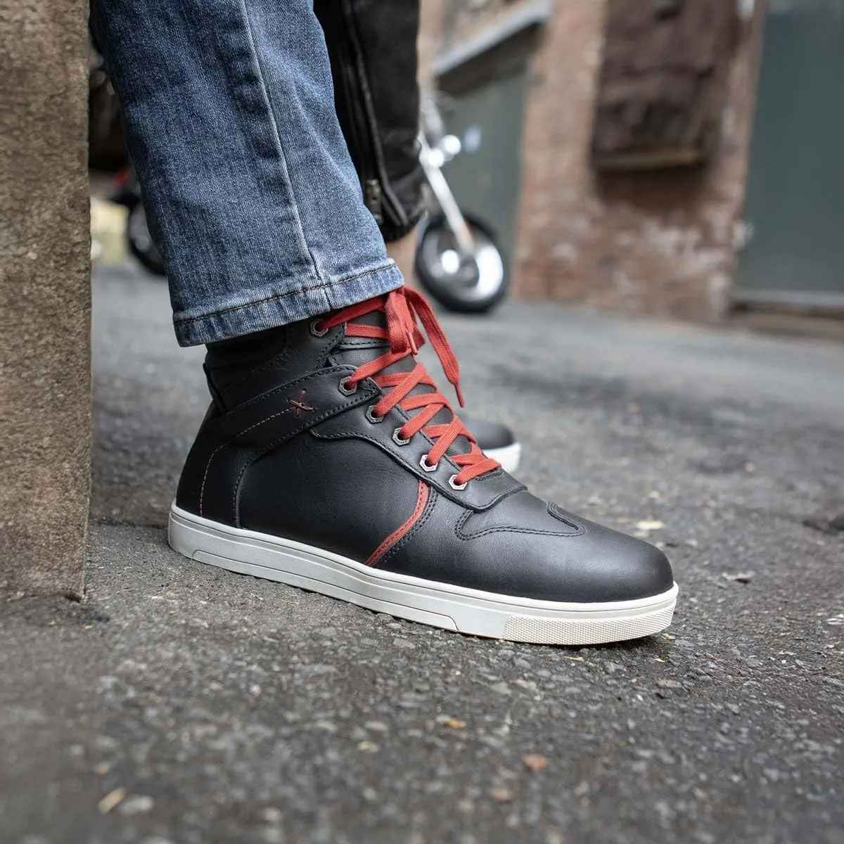 Milwaukee Leather MBM9102 Men's Black Leather with Red Shoe Lace Reinforced Street Riding Shoes w/Ankle Support - 10