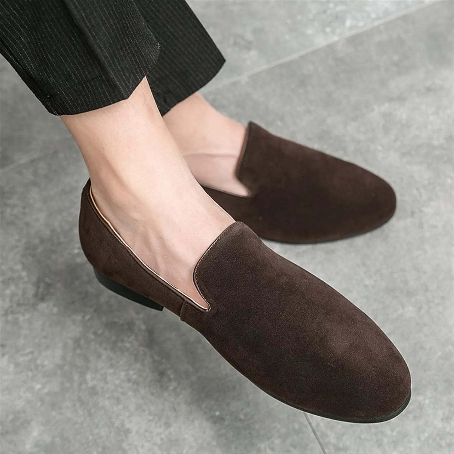 New Men's Loafers Simple Smoking Loafers Moccasins Shoes Vegan Leather Flat Heel Comfortable Resistant Outdoor Slip On