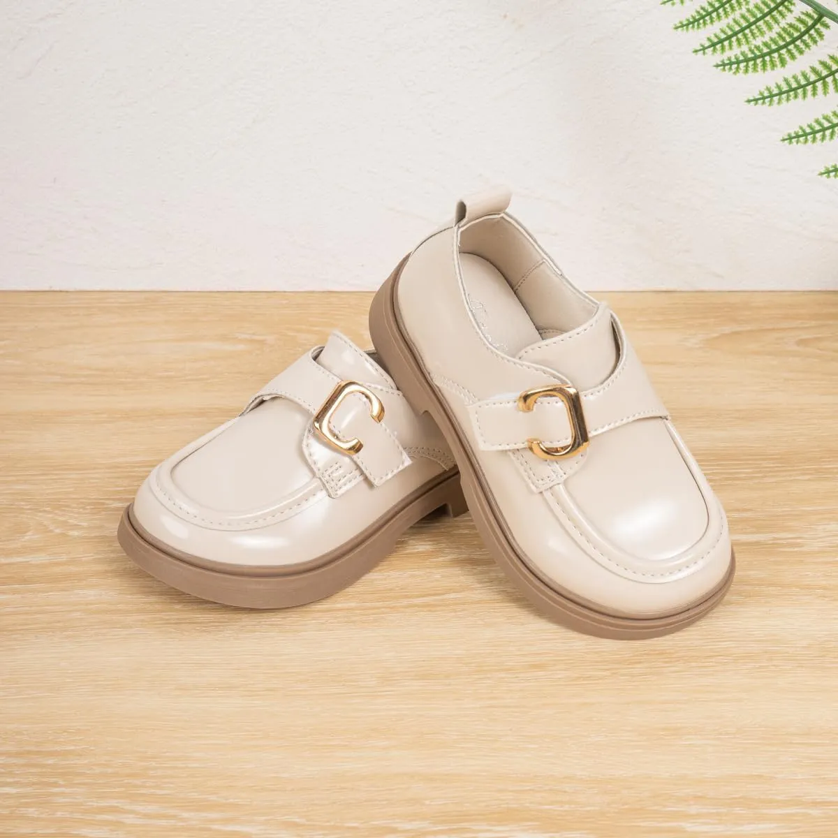 ohsofy Girls Oxford Flats Dress Shoes Casual Penny Loafers Comfort Non-Slip Sole Wedding Party School Uniform (Toddler/Little Kid)