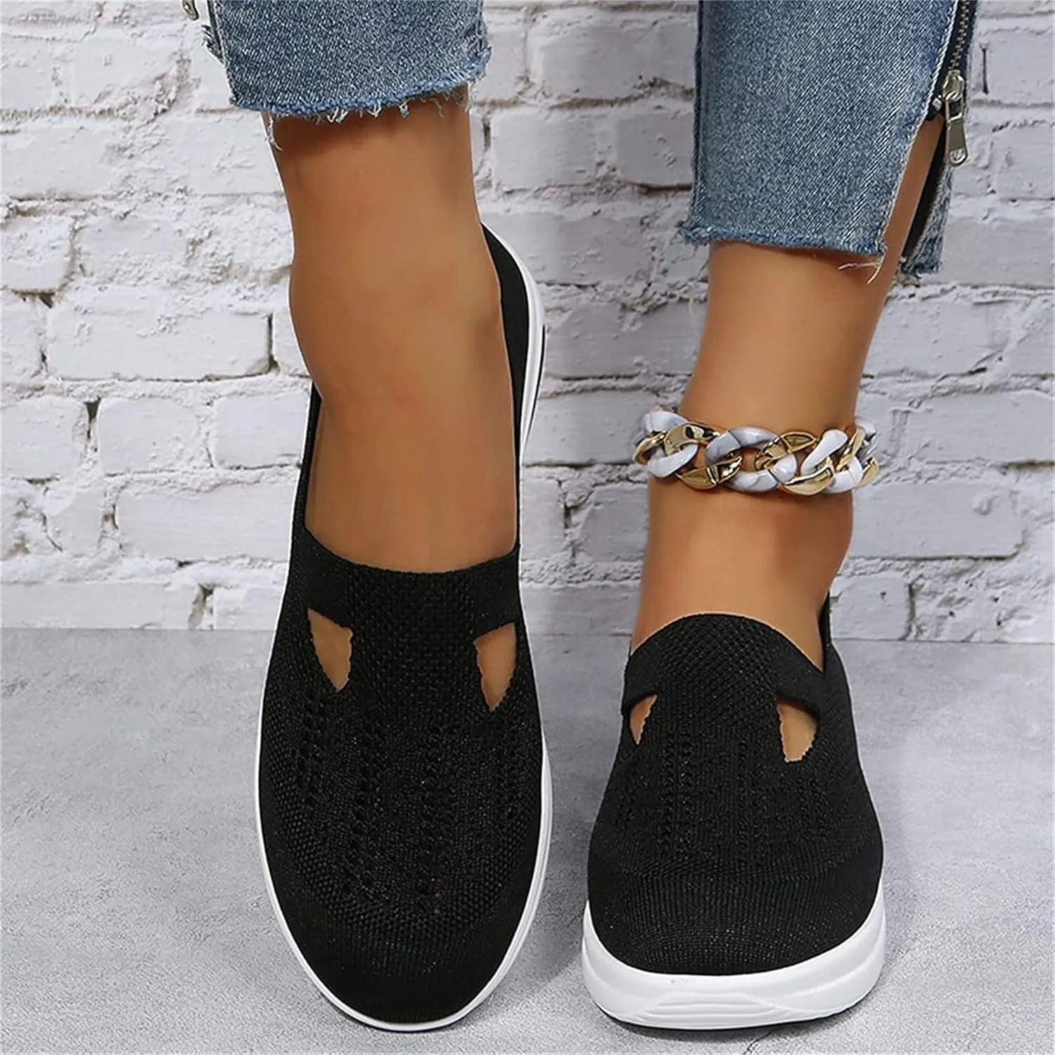 OMIREL Womens Mesh Breathable Closed Toe Sandals Wedge Flip Flops Summer Slip-On Walking Shoes with Arch Support Stretch Knit Sandals Casual Sport Sandals,Black,US6/EU36