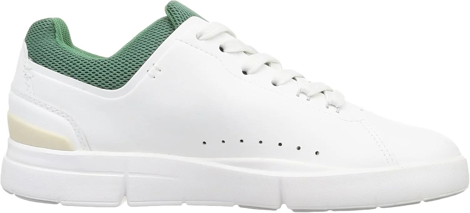 On Women's The Roger Advantage Sneakers