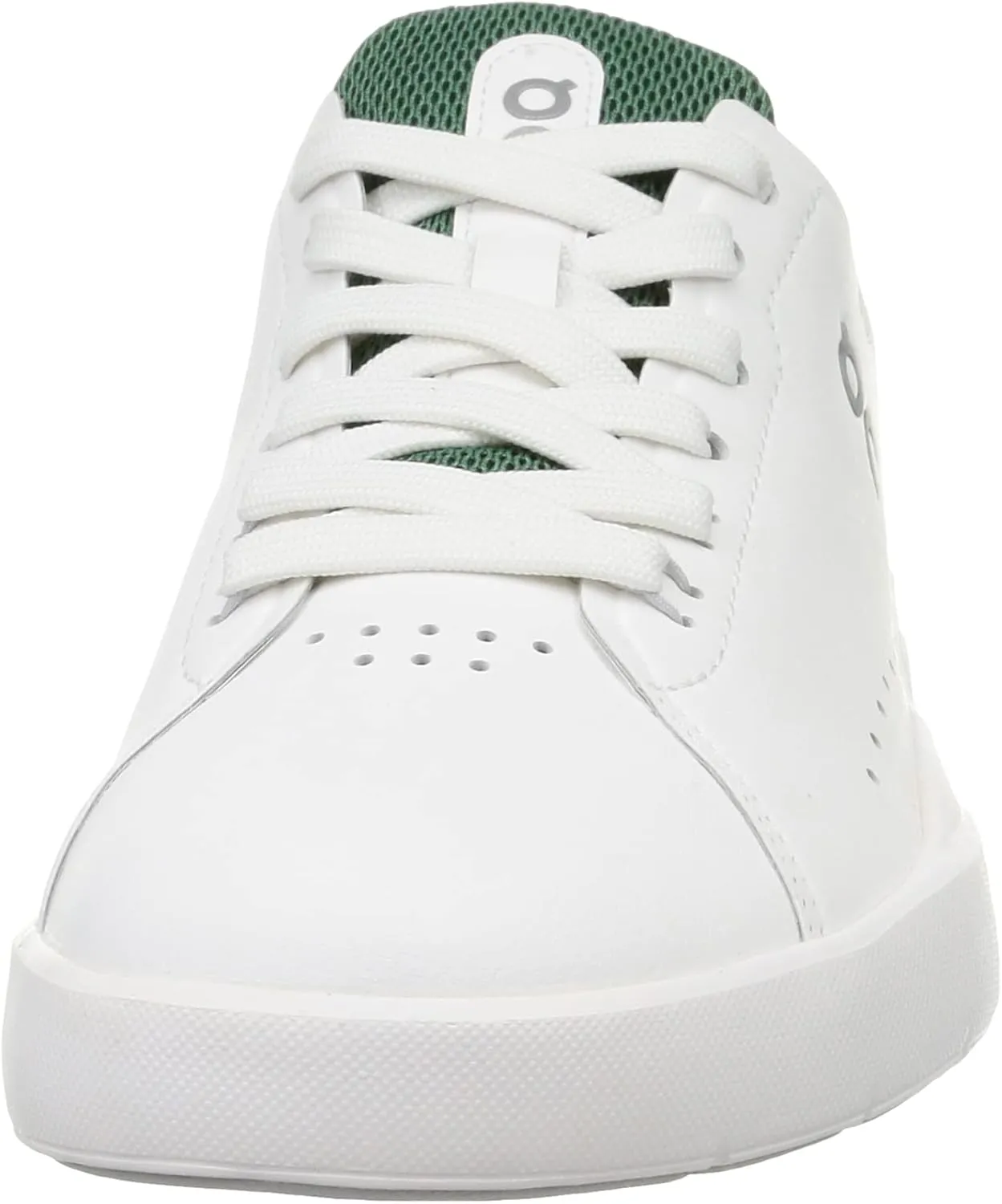 On Women's The Roger Advantage Sneakers