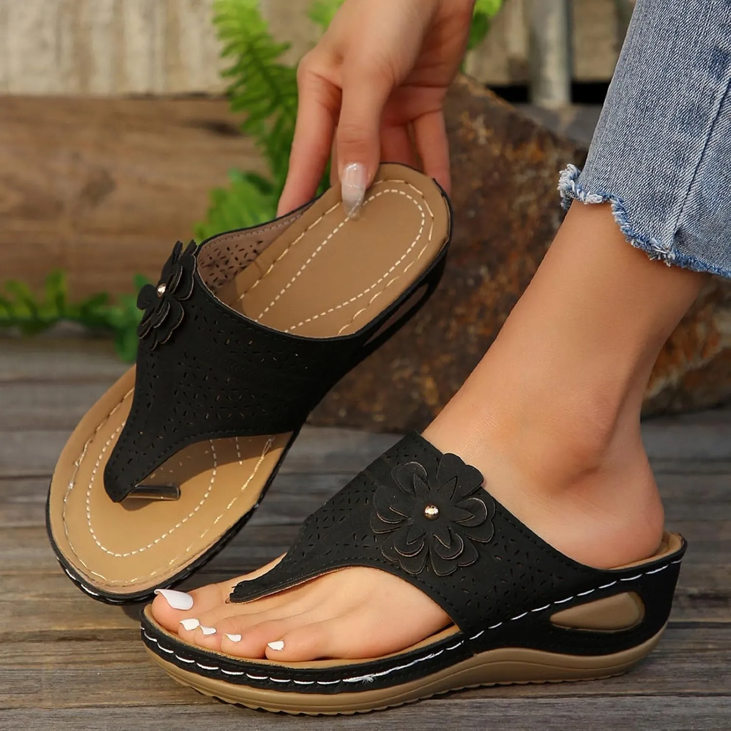 Orthopedic Wedge Sandals for Women Summer Dressy 2025 Breathable Mesh Orthotic Arch Support Flip-Flops Boho Chic Hollow Design for Summer Walking Comfortable