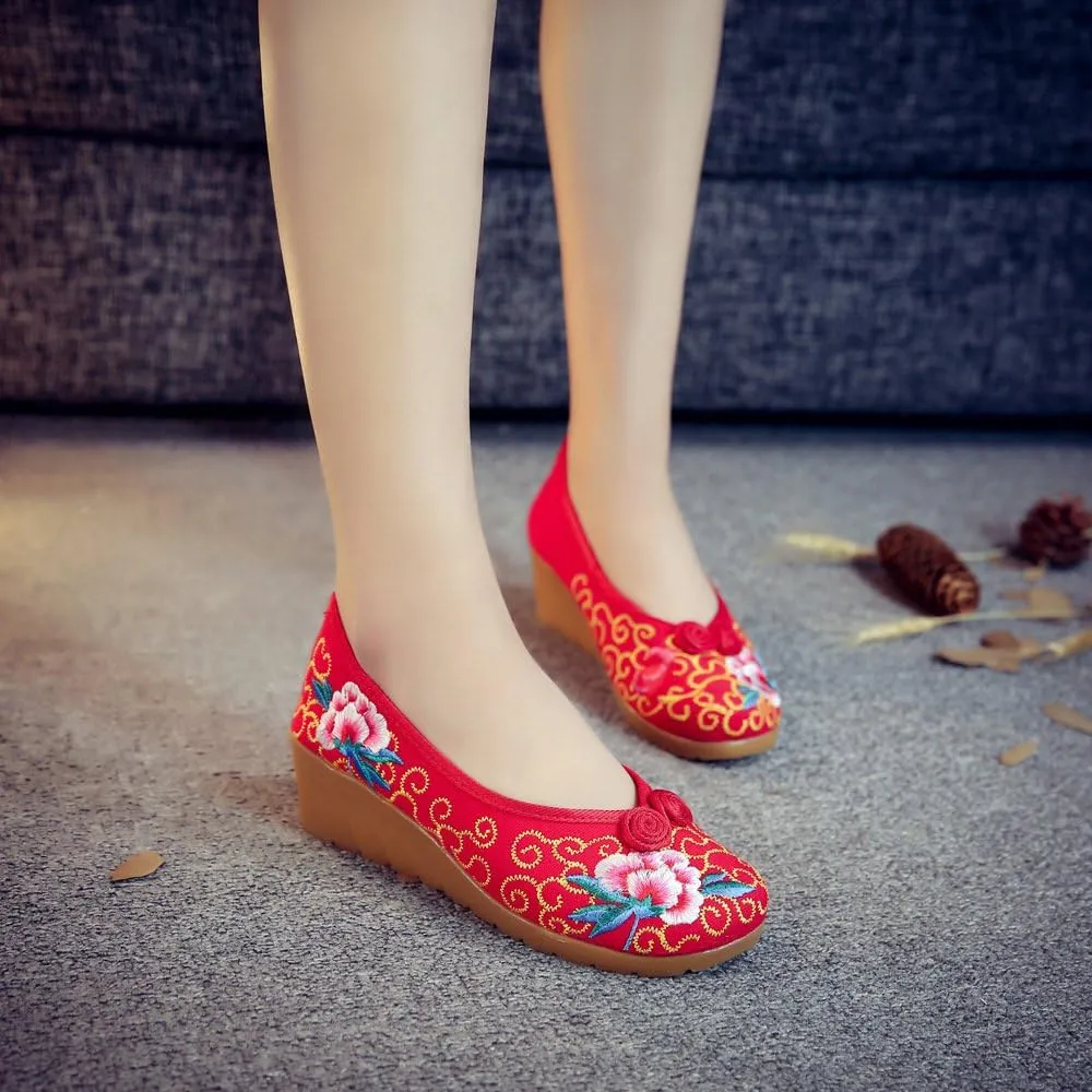 Qhome Women's Floral Embroidery Frog Linen Comfortable Casual Walking Canvas Wedges Loafers Shoes