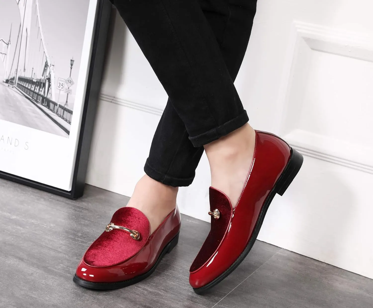 Santimon Fashion Loafers Men Dress Suede Patent Leather Driving Flats Slip on Moccasins Casual Shoes