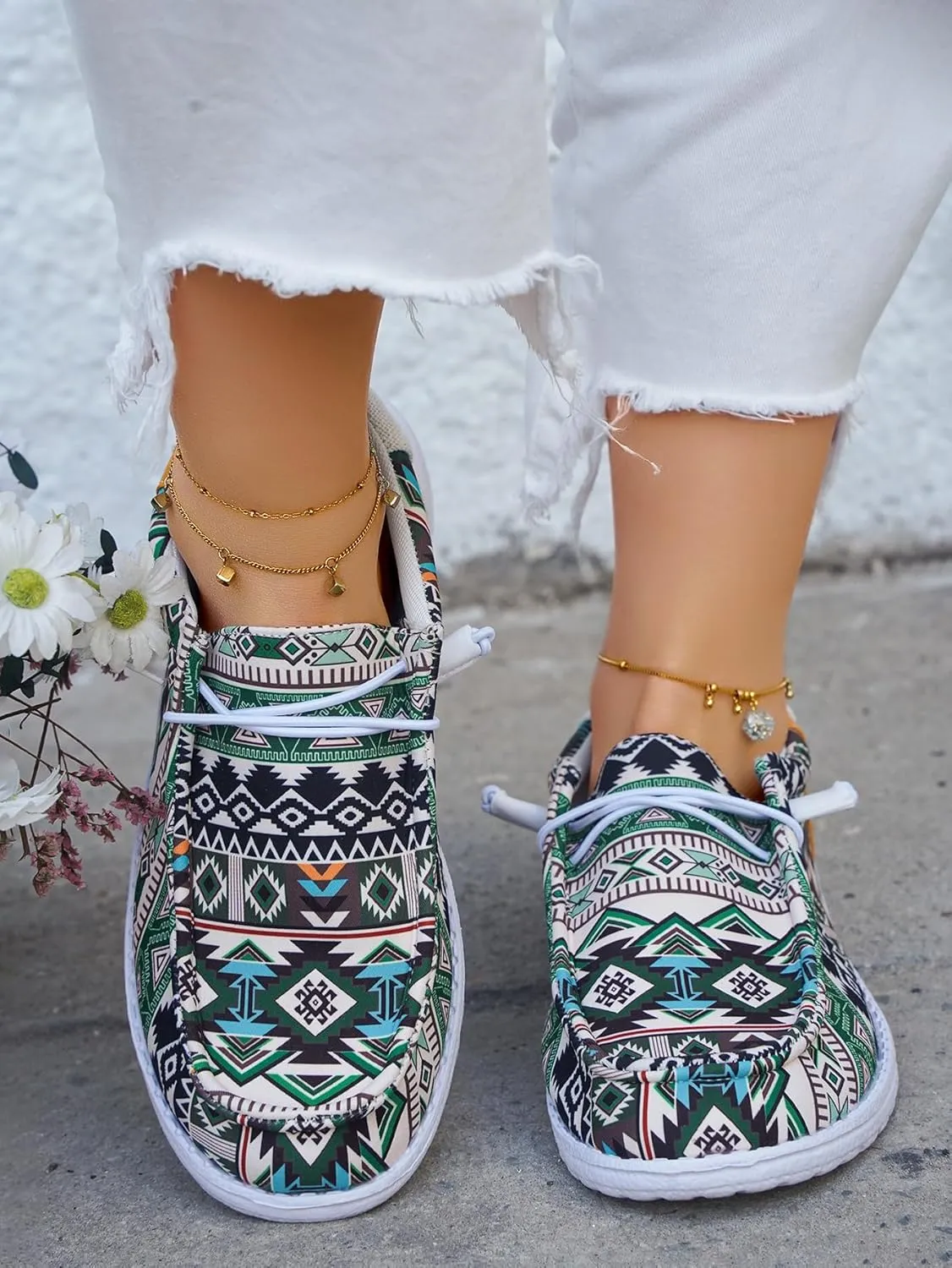Unisex Aztec Pattern Canvas Loafers Elastic Strips Closure Slip-on Sneakers Comfort Easy-Walking Boat Couple Shoes Ultralight Breathable Sports Shoes for Women/Men Adults/Teenagers, Green/Blue/Yellow