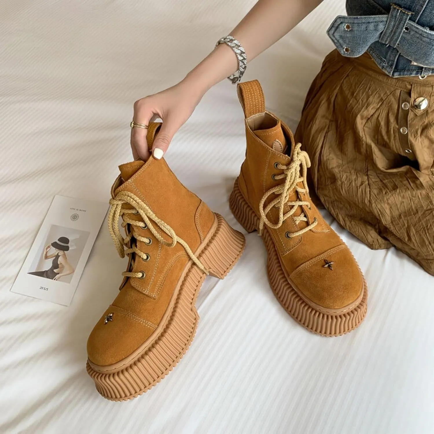 Vertundy Women Chunky Lace Up Ankle Boots Platform Combat booties Round Toe Chelsea Boots