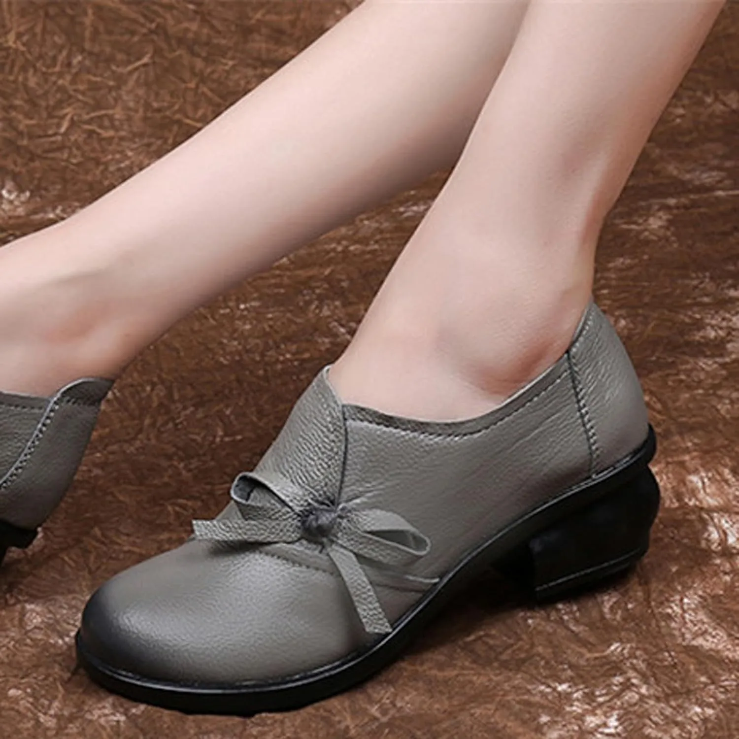 Women's Bow Tie Chunky Heel Leather Pumps,Comfortable SOFE Round Toe Slip-On Loafers Classic Mid Heel Casual Lightweight Walkin Work Office Dress Shoes
