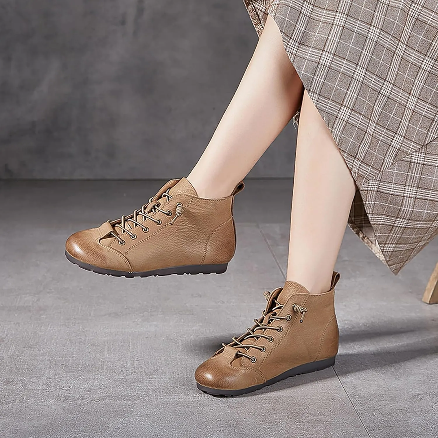Women'S Genuine Leather Lace Up Soft Sole Ankle Bootsfashion Handmade Lightweight Comfort Slip-On Non-Slip Booties For Driving Office Dress Combat Boots
