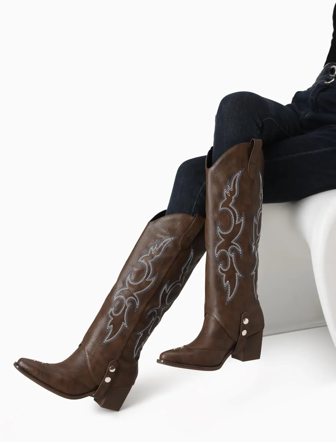 Women's Knee High Boots Pointed Toe Chunky Mid Heel Western Cowboy Boots For Women Wide Calf Riding Boot