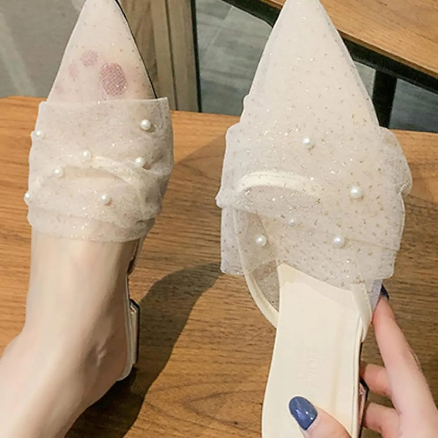 Women's Mule Shoes Covered in Soft Mesh Pointed Low Heeled Loafers Slippers for Comfortable Party Sandals
