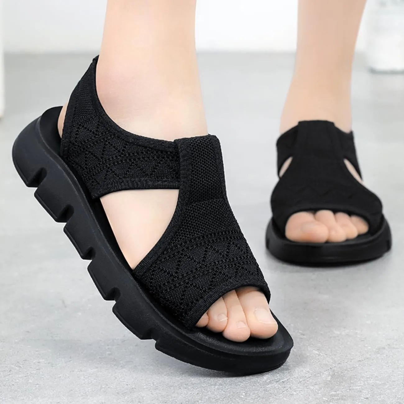 Women's Platform Sandals Comfortable Slip-On Mesh Beach Sandals Open-Toe Summer Walking Shoes