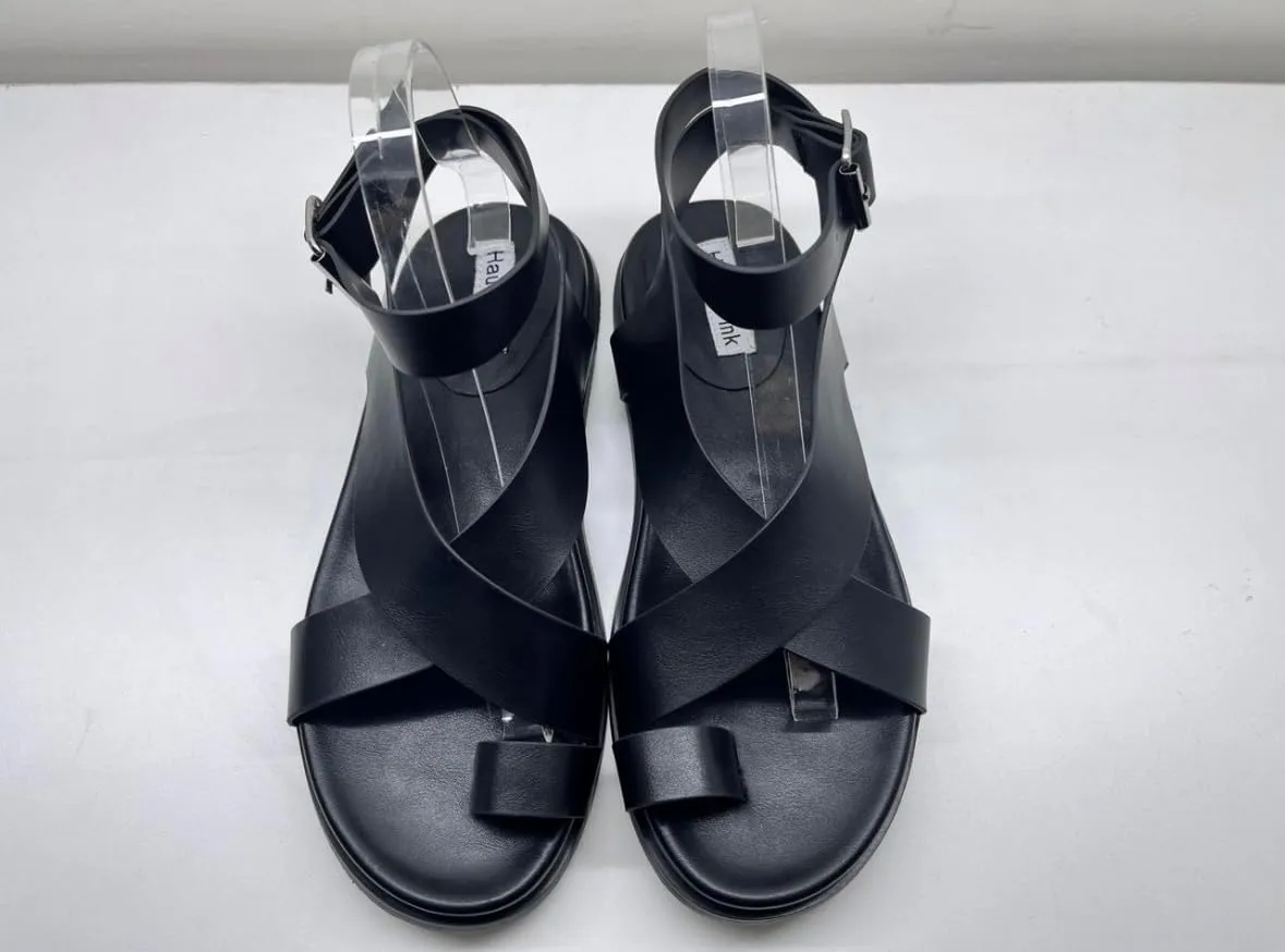 Women's Sandals with Cross Strap, Comfortable Footbed Sole, Flat Heel - Stylish and Supportive Casual Footwear for All-Day Comfort and Fashionable Summer Looks