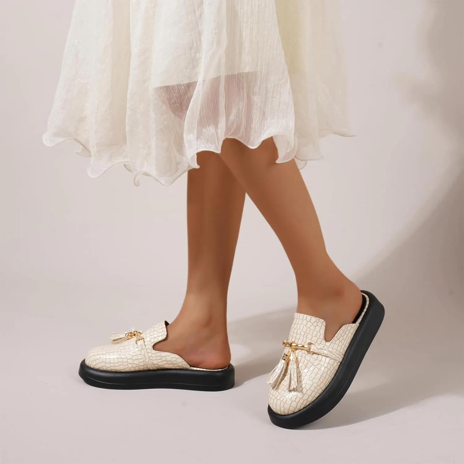 Women's Stone Print Leather Platform Fringe Mules Closed Round Toe Slip On Non-Slip Sandals with Soft Cushion Indoor/Outdoor Comfort Casual Clogs Slides