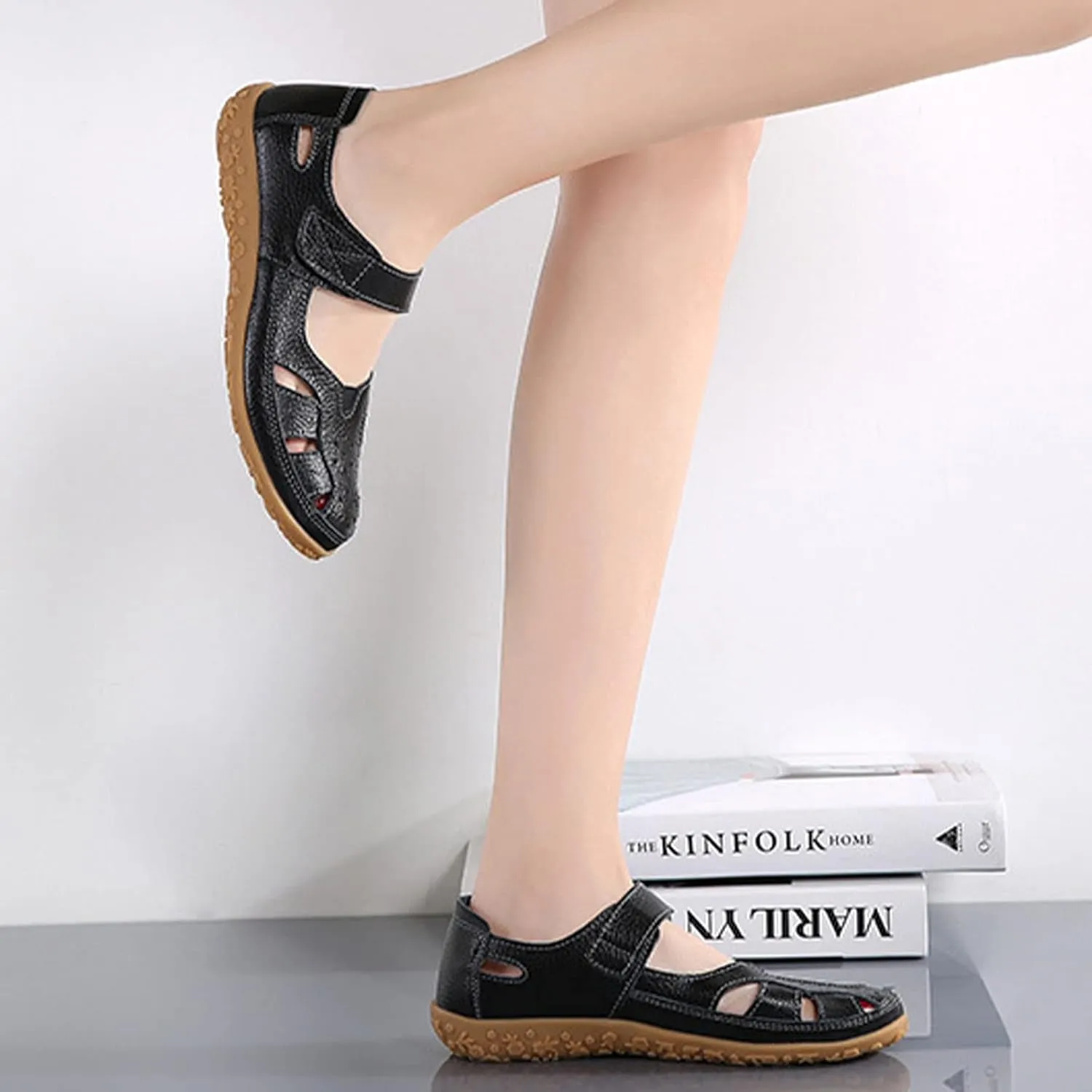 Women's Summer Casual Closed Toe Leather Sandals,Comfortable Soft Sole Ankle Strap Mary Jane Orthopedic Beach Shoes
