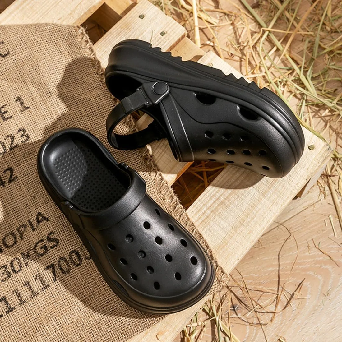 Women's Thick Sole Platform Clogs, Ultra Lightweight Garden Shoes for Girls, Summer Sandals Slip Resilient Arch Support Comfy Waterproof Casual Slip-on Foot Massage Pellets Slides Outdoor Beach Slippers Closed Toe Mules