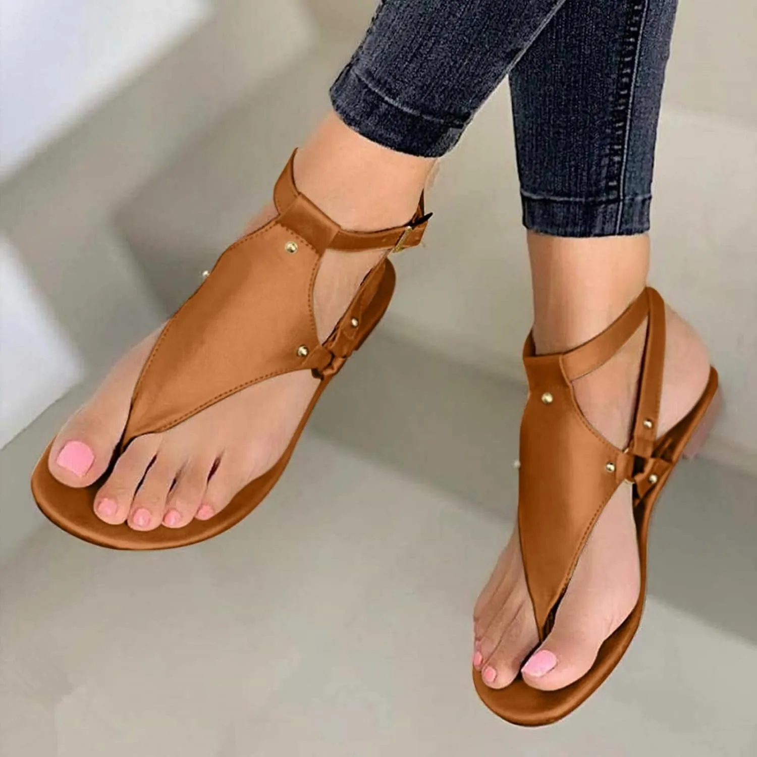 Yanzhenglip Ankle Strap Sandals for Women, Dressy Thong Sandals Women's Clip Toe Ankle Flats Sandals Summer Casual Gladiator Sandals Dressy Womens Walking Sandals